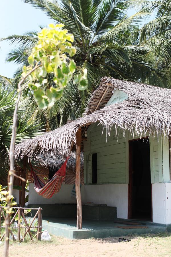 Sun Wind Beach Kalpitiya Kite Resort Exterior foto
